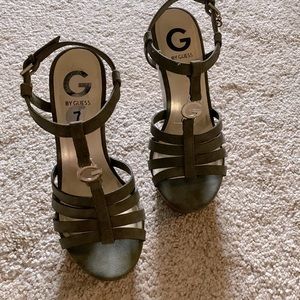 Guess sandals  size 7